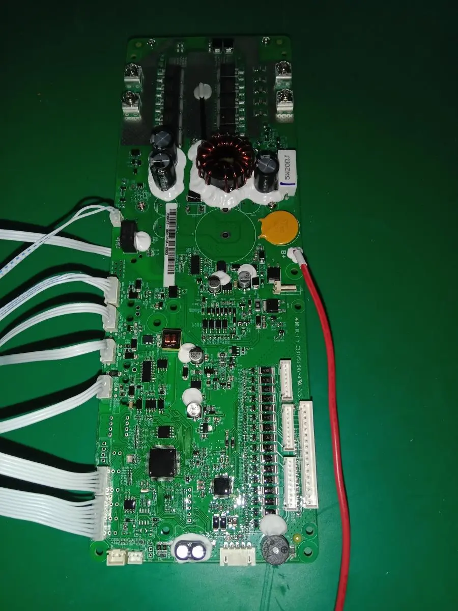 BMS inside of Battery 4