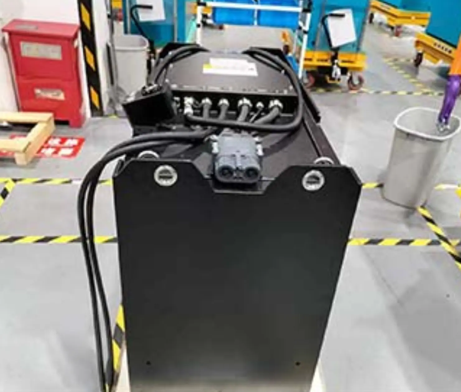 36V824AH FORKLIFT LITHIUM BATTERY